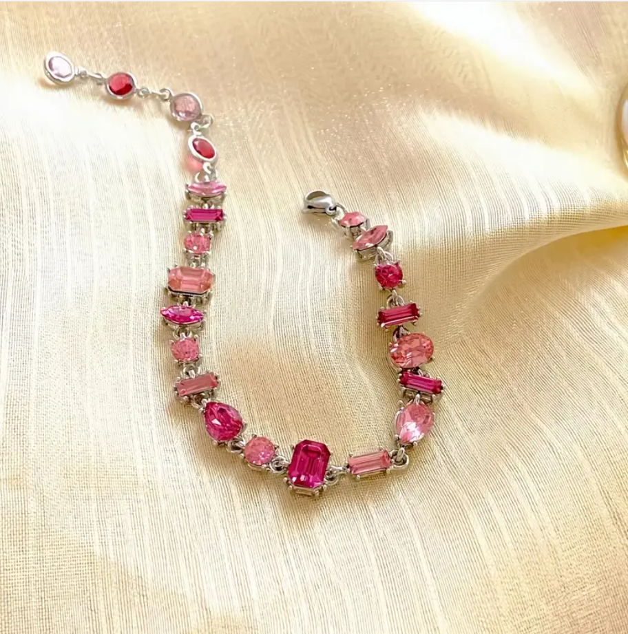 Renkli Taşlı Gema Gümüş Renk Su Yolu Çelik Kadın Bileklik