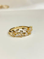 Yaprak Modeli Zirkon Taşlı Zarif Tasarım Çelik Kadın Yüzük- Pinterest Modeli