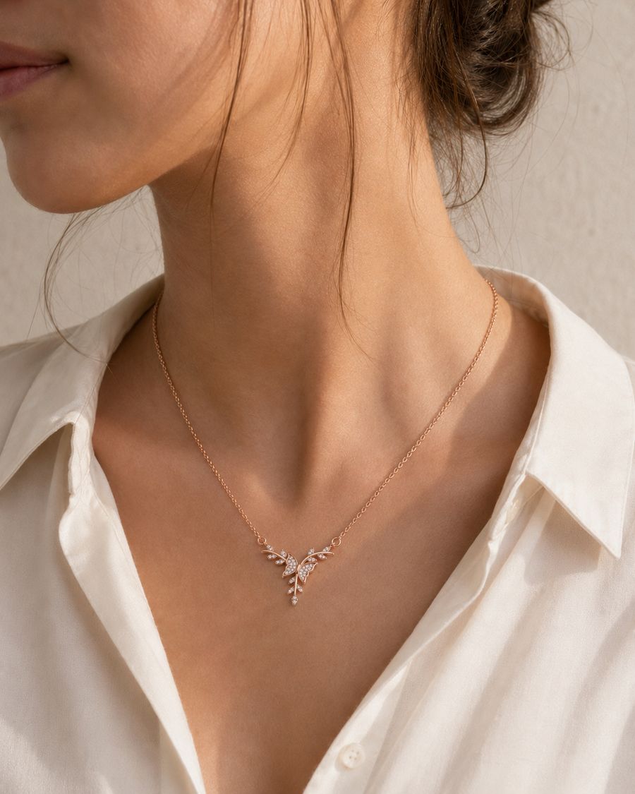Kelebek Modeli Zirkon Taşlı Rose Renk Çelik Kolye