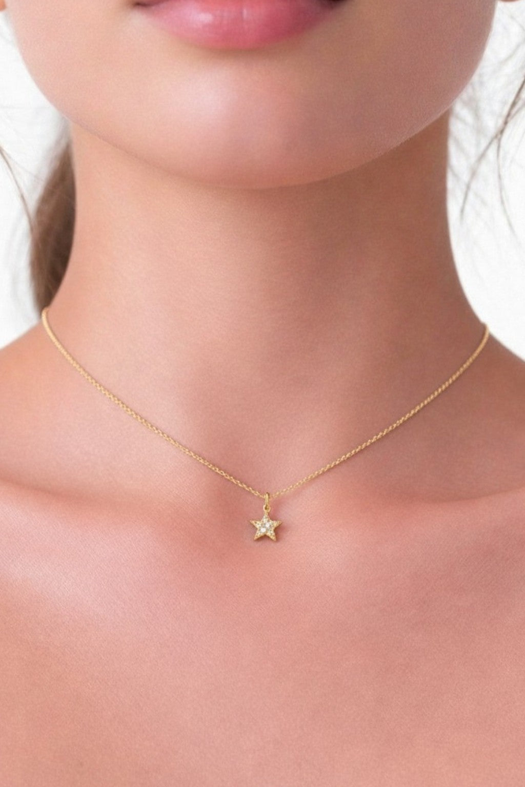 Yıldız Figürlü Zirkon Taşlı Çelik Kolye – Minimal Şık Kadın Kolye