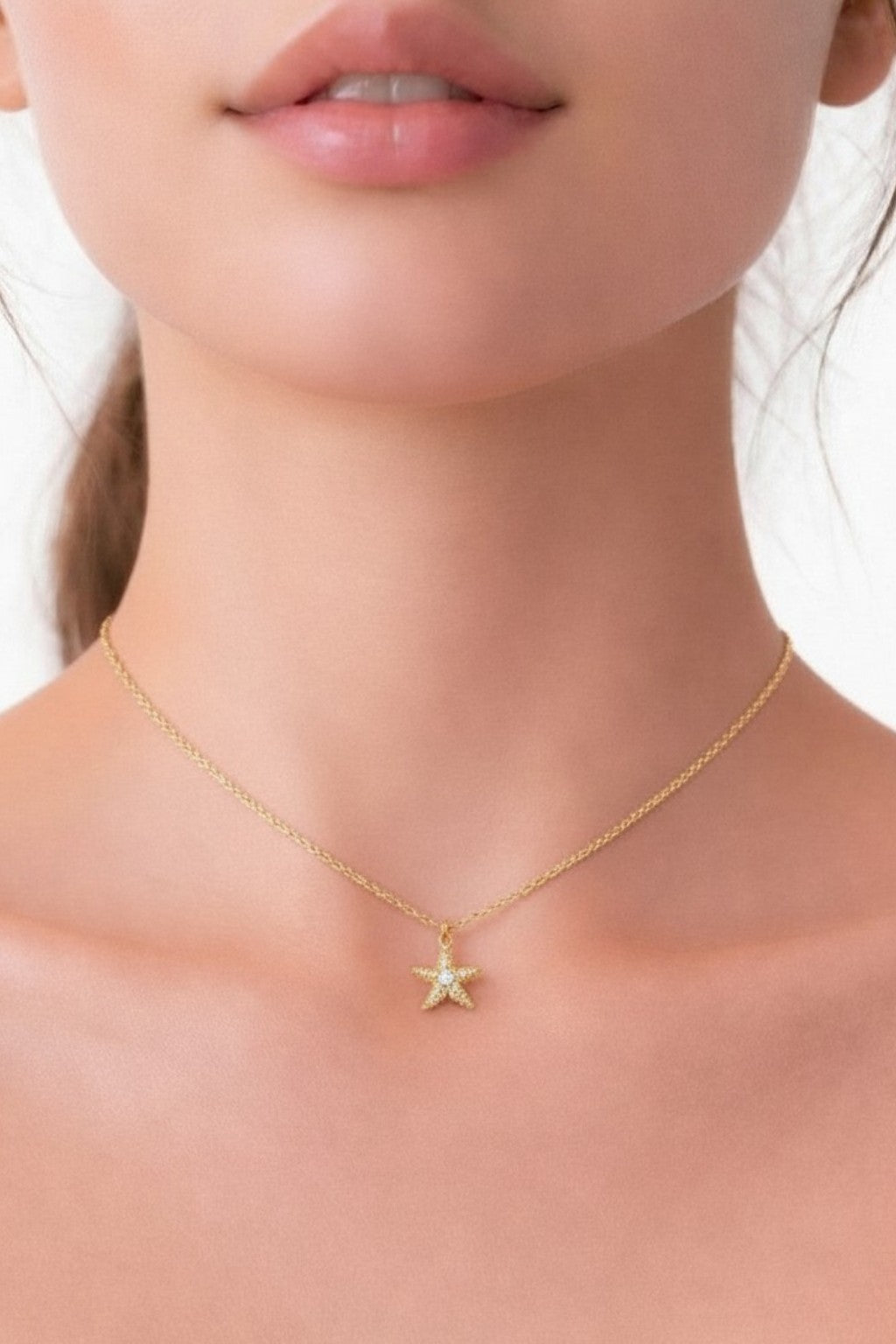 Deniz Yıldızı Modeli Minimal Kadın Kolye