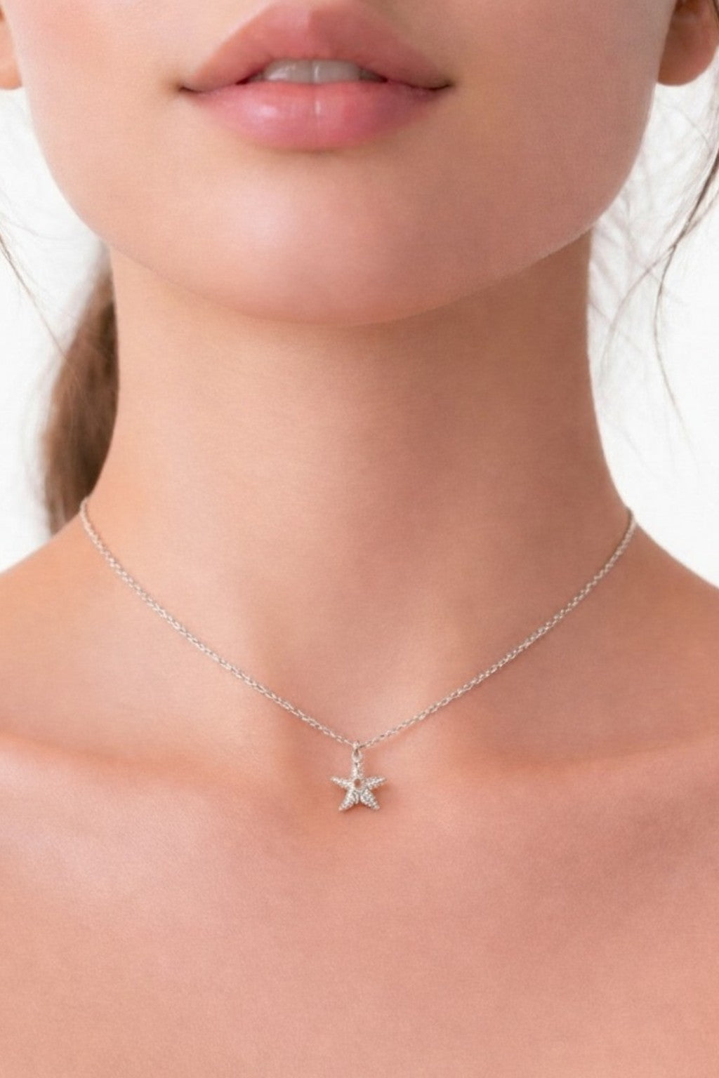 Deniz Yıldızı Modeli Minimal Kadın Kolye