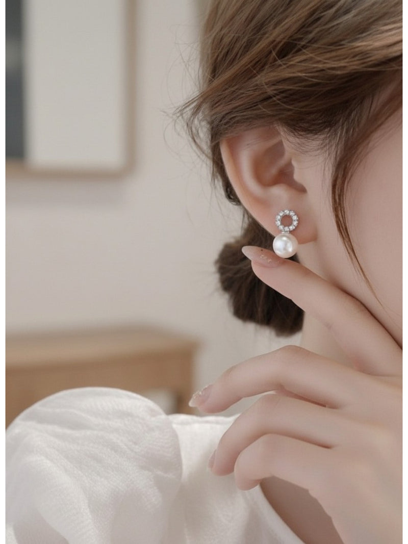 İnci Detaylı Zirkon Taşlı Kadın Çelik Küpe – Zarif Halka Model Sallantılı Küpe