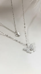 Çift Katlı Kelebekli Kadın Kolye