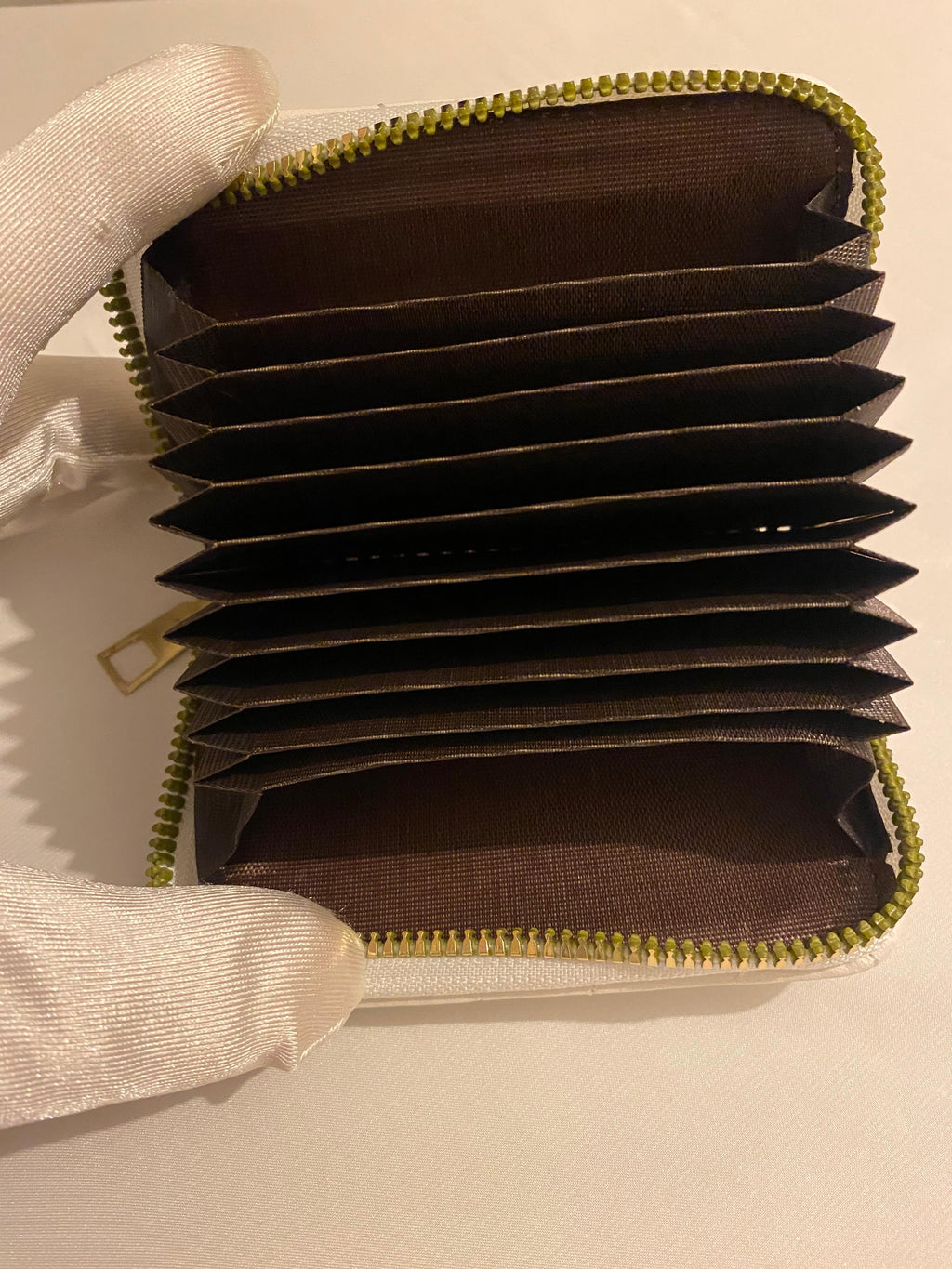 Zarif Kadın Cüzdanı | Büyük Kapasiteli Fermuarlı Kartlık