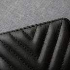 Kadınlar İçin Şık Cüzdan | Geniş Kapasiteli Kartlık, Fermuarlı Kapanış, Altın Tonlu Donanım Detaylı Tasarım